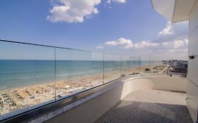 Aparthotel Building Stefan